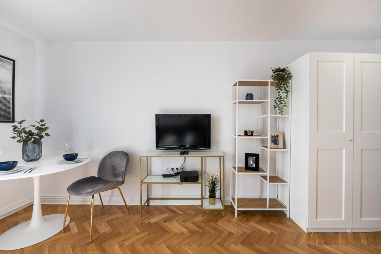 Apartament Metro Dworzec Gdański Elegant Studio Warszawa Zewnętrze zdjęcie